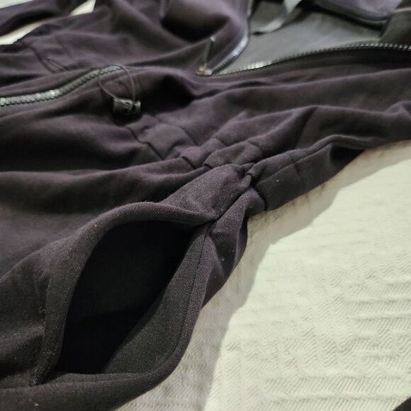Gaiam Jacket Size XS Color Black Zip Up Stretch Cinch Waist Mocknec NEW - Picture 5 of 11